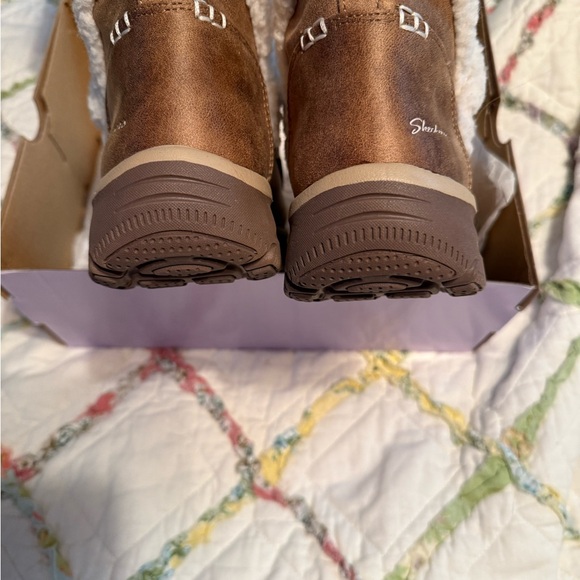 Skechers Brown Faux Fur Lined Boots - Picture 7 of 10